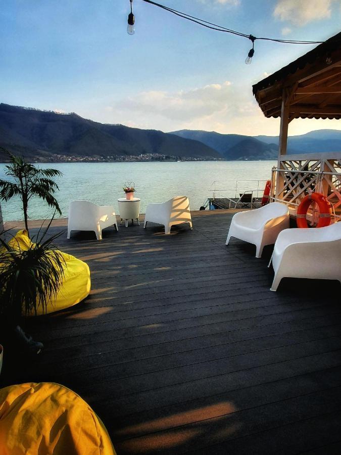 Noah River House Orşova Εξωτερικό φωτογραφία