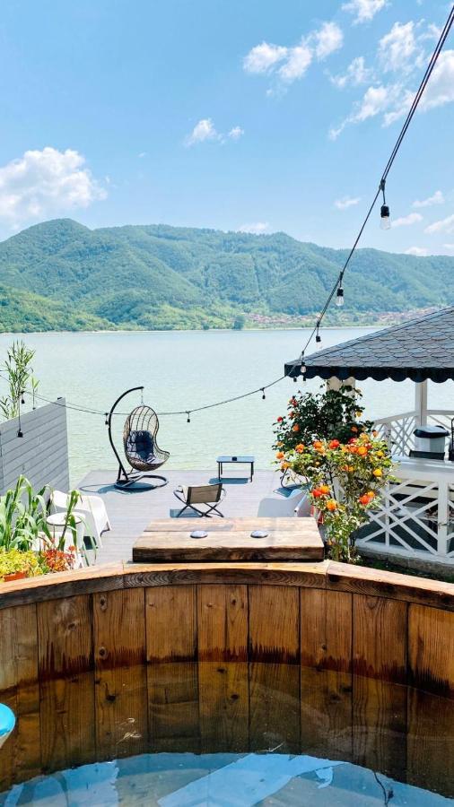 Noah River House Orşova Εξωτερικό φωτογραφία