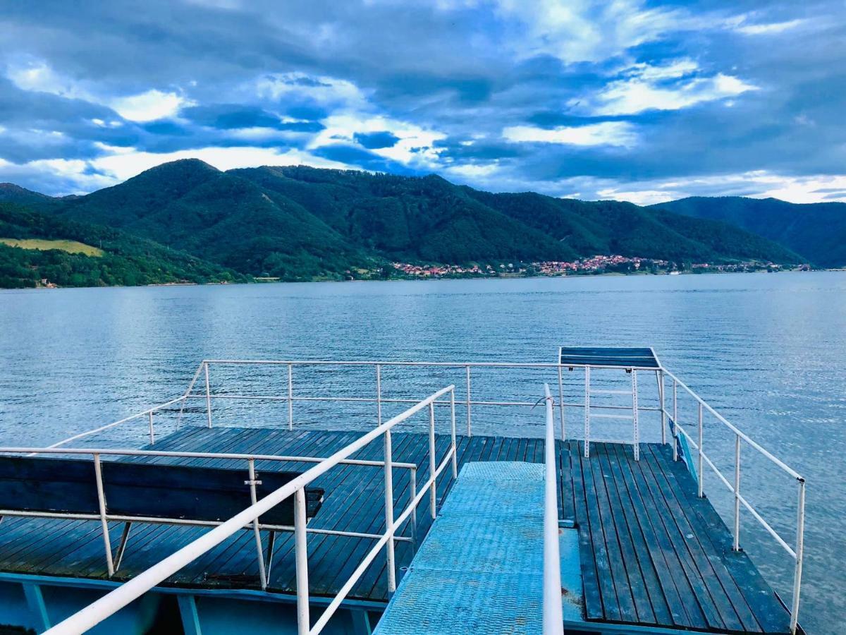 Noah River House Orşova Εξωτερικό φωτογραφία